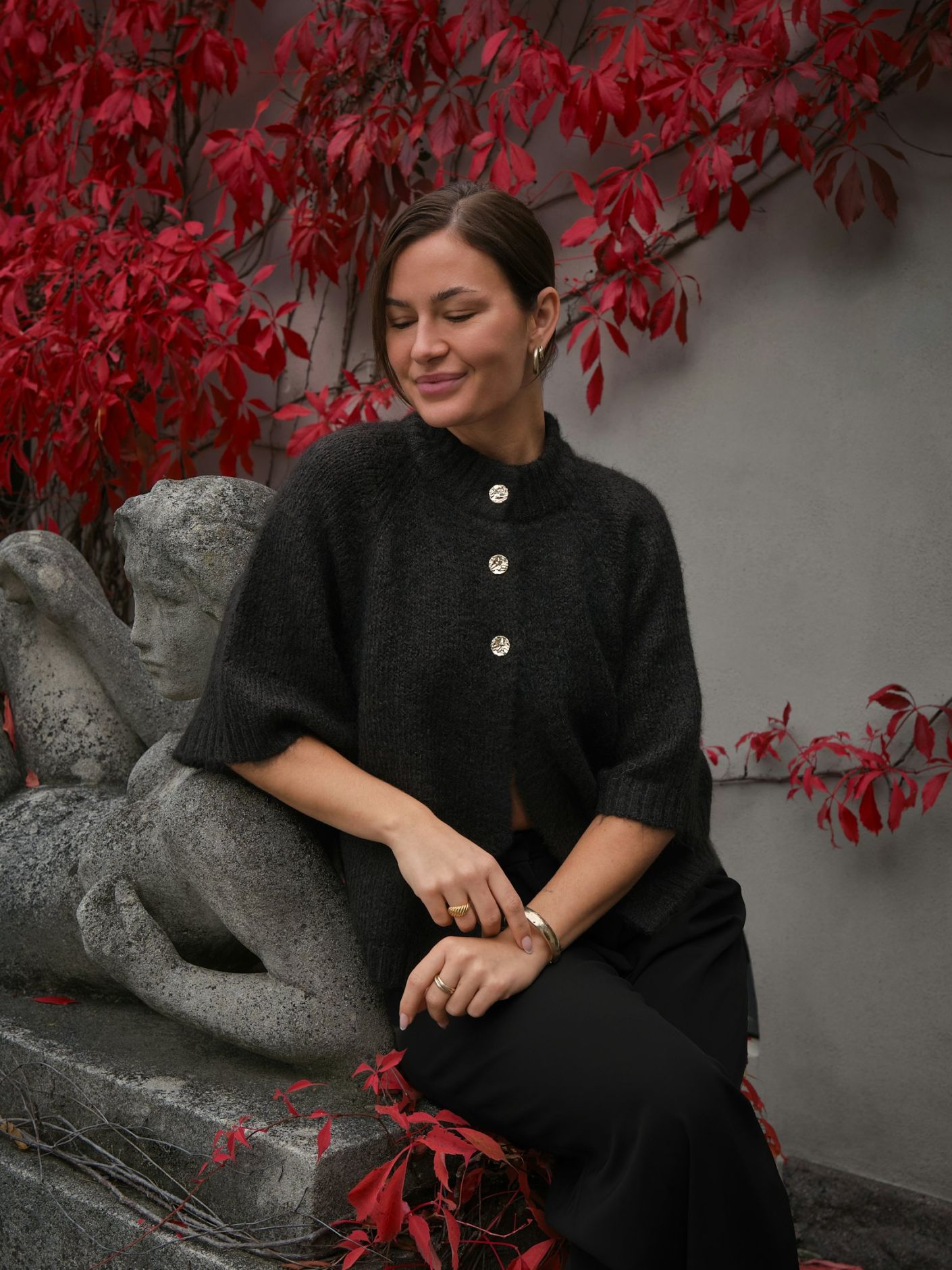 NEO NOIR KOFTA BENUTA FLUFFY KNIT DARK BROWN_104330.jpg