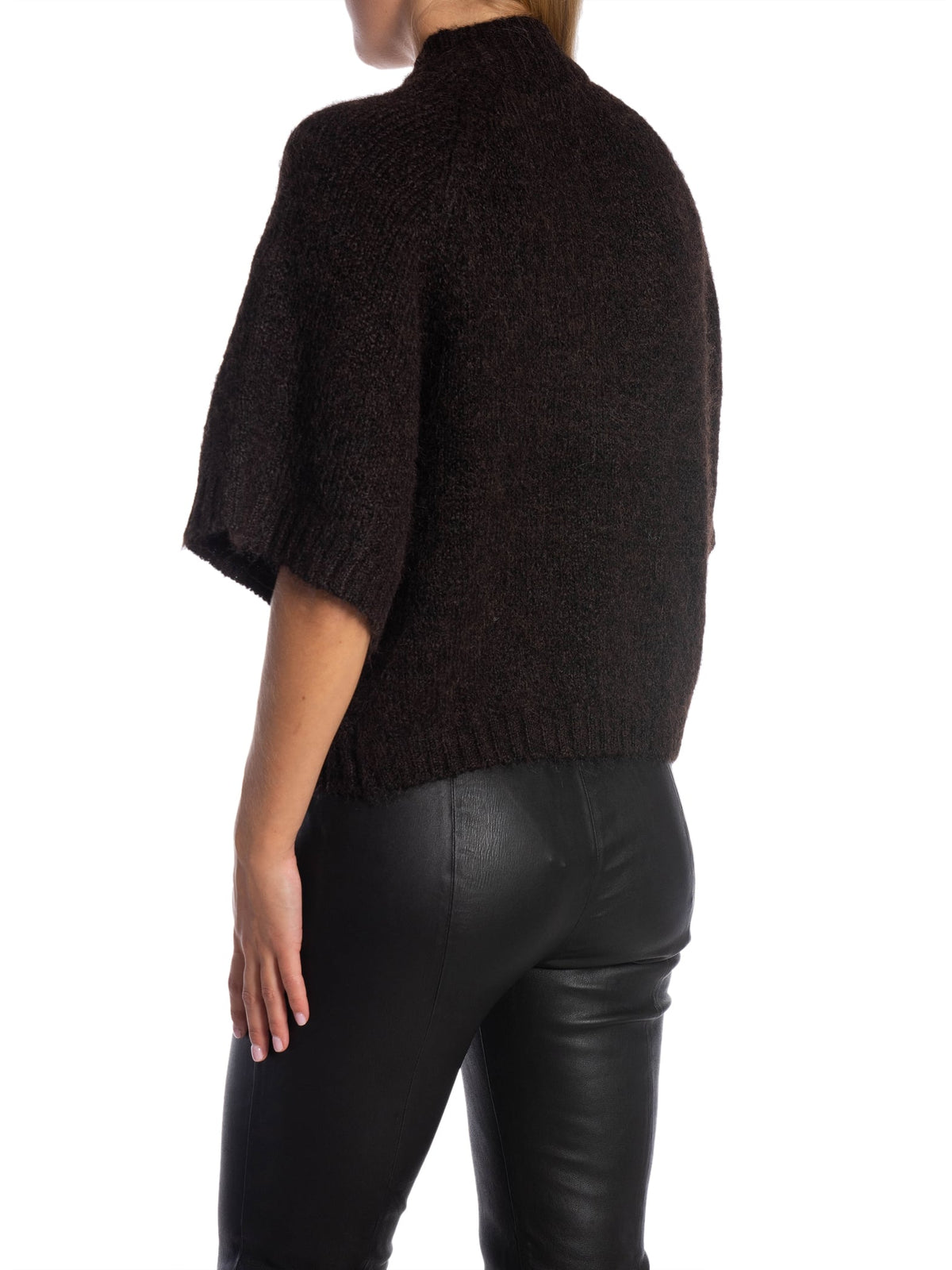 NEO NOIR KOFTA BENUTA FLUFFY KNIT DARK BROWN_114017.jpg