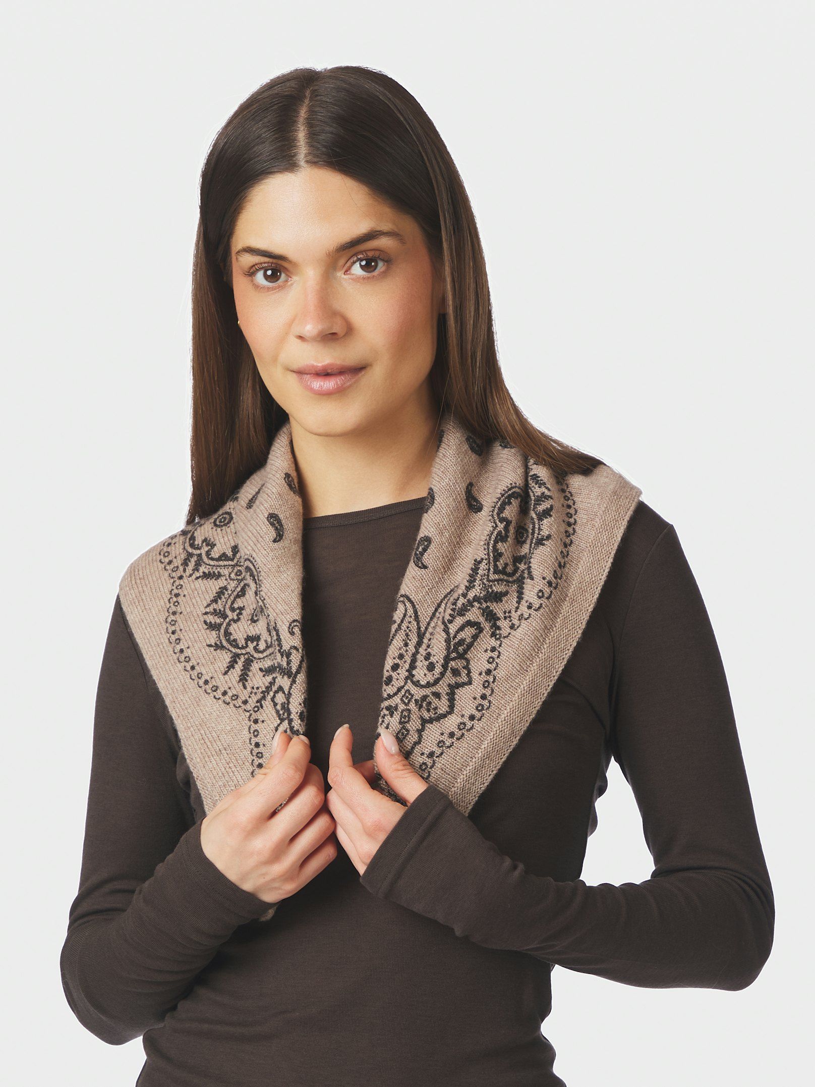 NEO NOIR SJAL ADELINA PAISLEY KNIT BEIGE MELANGE_111972.jpg
