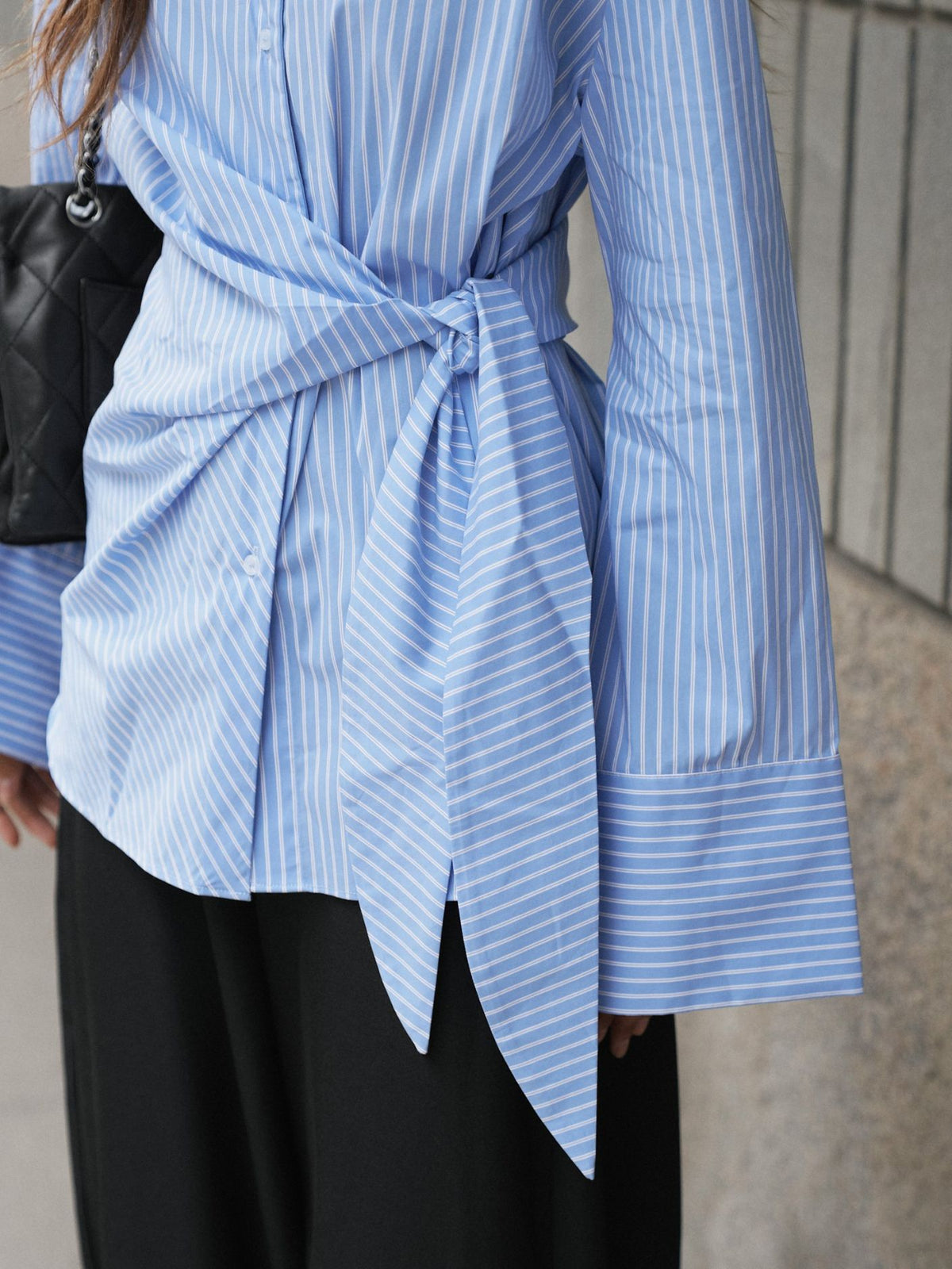 NEO NOIR SKJORTA HELISA STRIPE LIGHT BLUE_112414.jpg