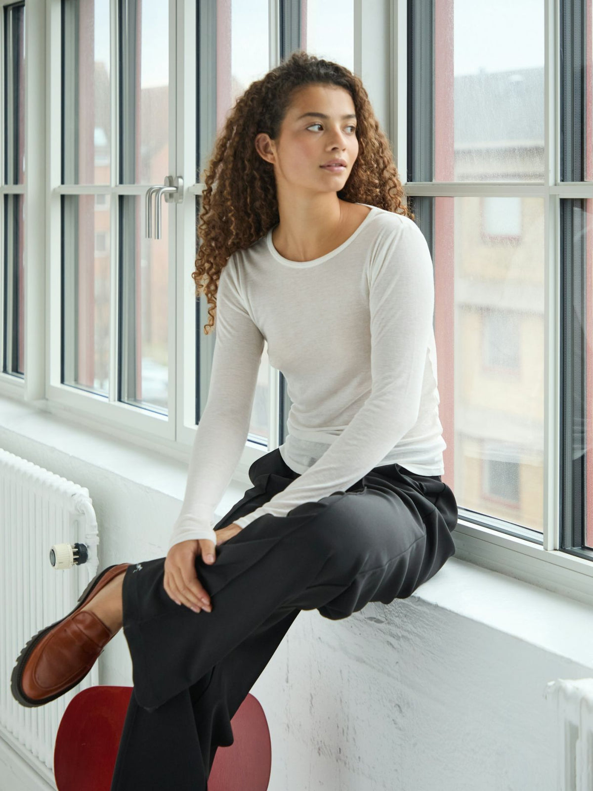 NEO NOIR TOPP NELLA FINE RIB WHITE_115290.jpg