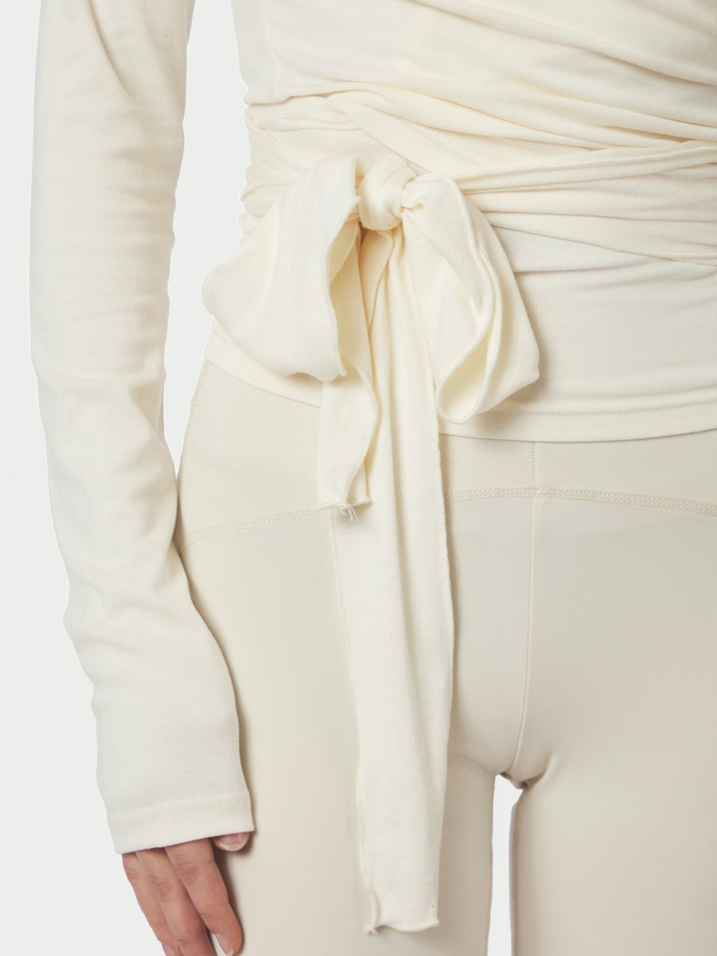 NEO NOIR TOPP NIA JERSEY WRAP IVORY_104363.jpg