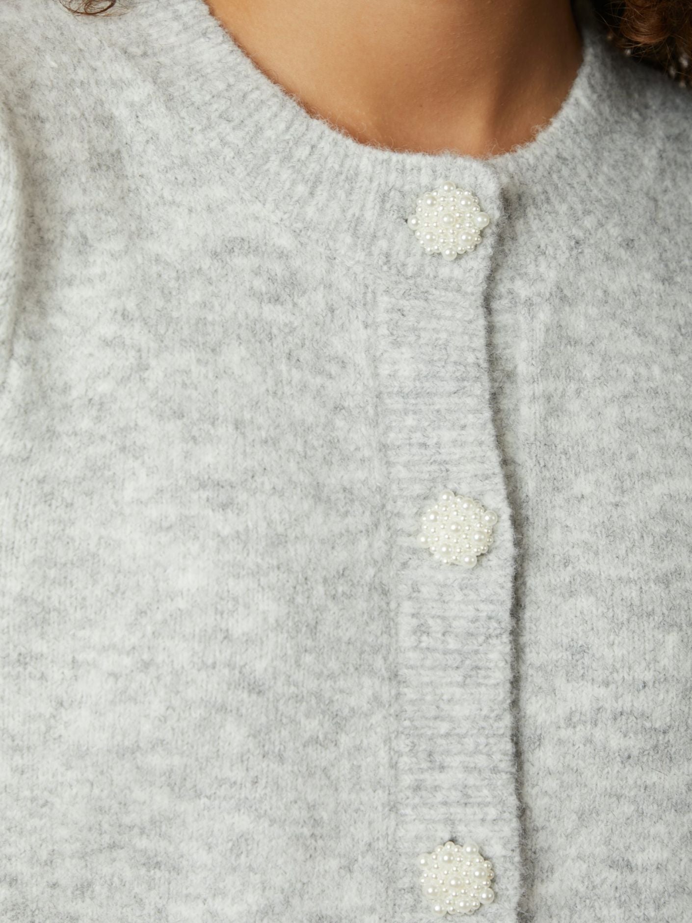 NEO NOIR TOPP TRUDY DECO KNIT LIGHT GREY _99622.jpg