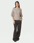 NEO NOIR TRÖJA BANDI FLUFFY KNIT BEIGE MELANGE_112564.jpg