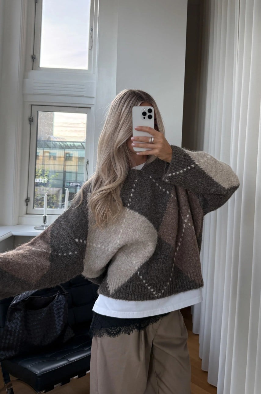 NOELLA TRÖJA LAI KNIT ASH BROWN MIX_109174.jpg