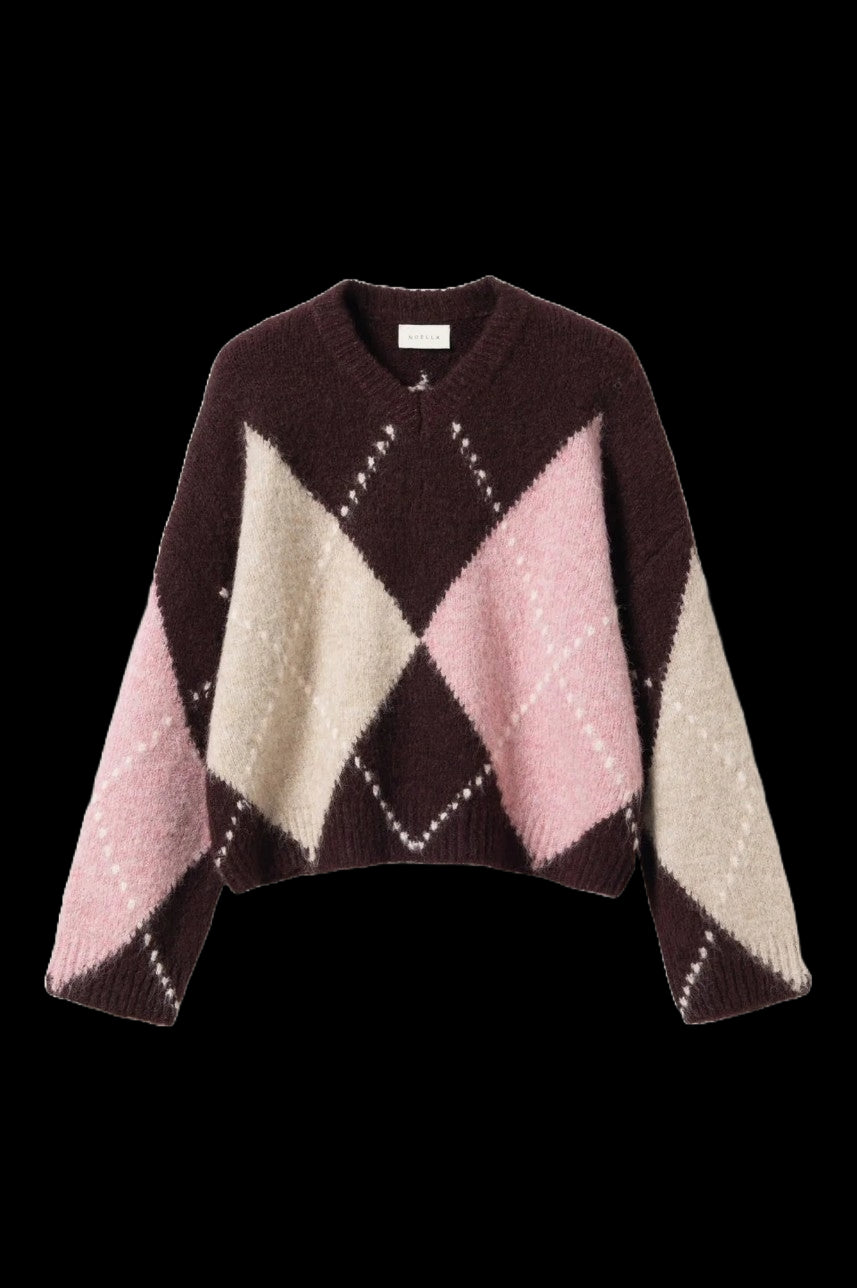 NOELLA TRÖJA LAI WINETASTING MIX_104197.jpg