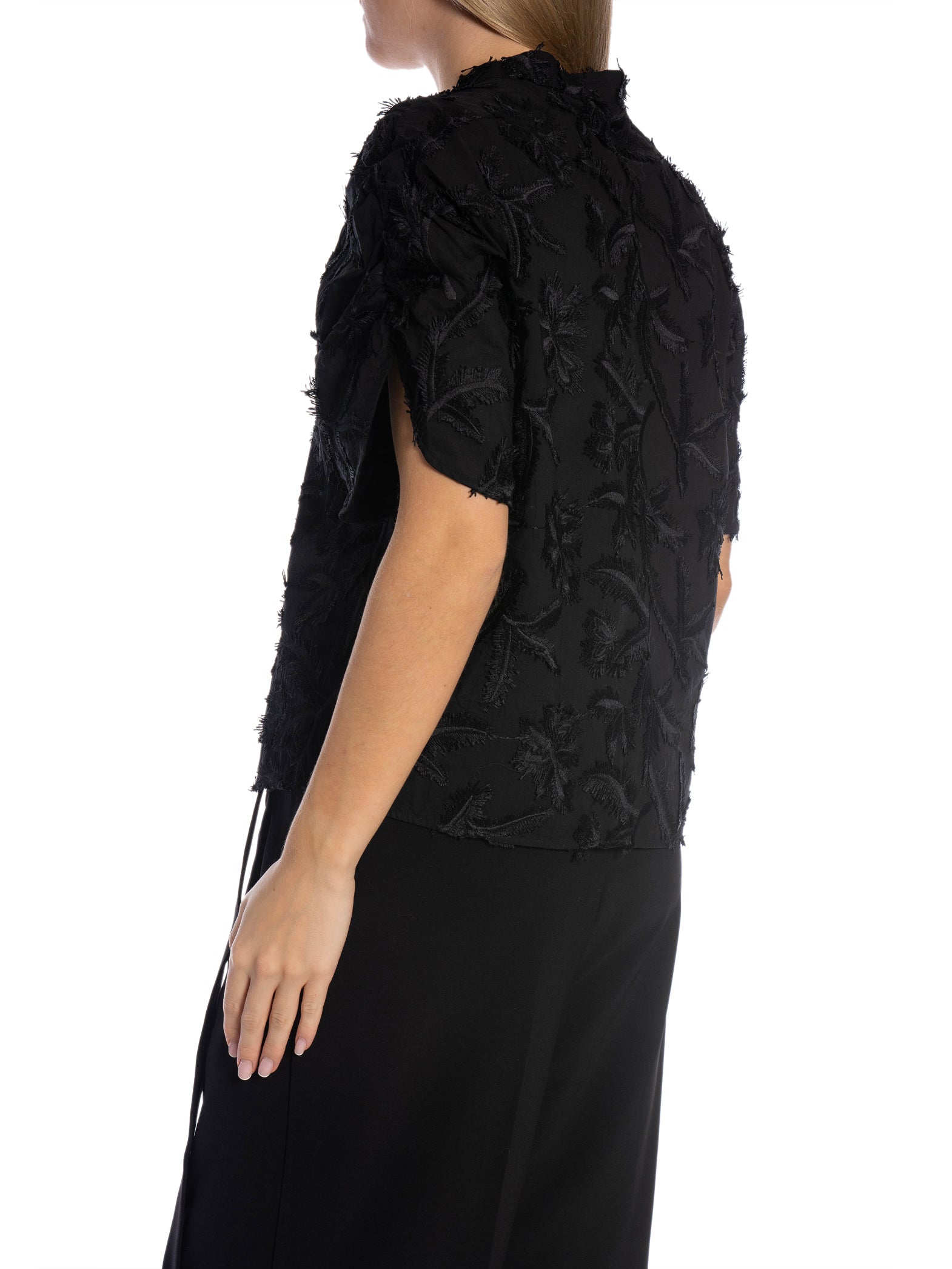 SECOND FEMALE BLUS SEENA BLACK_104048.jpg