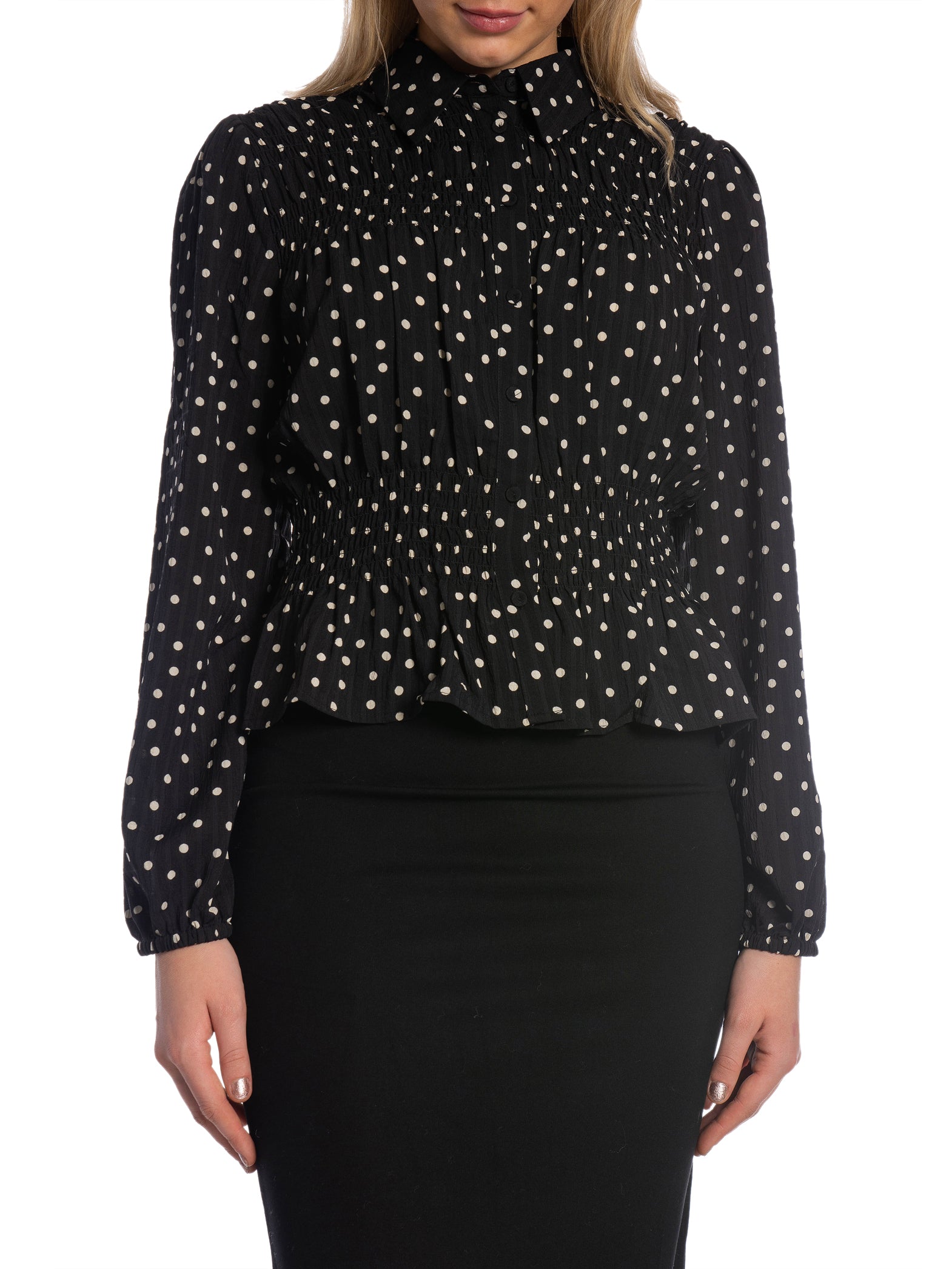 SECOND FEMALE BLUS TUVA BLACK_94965.jpg