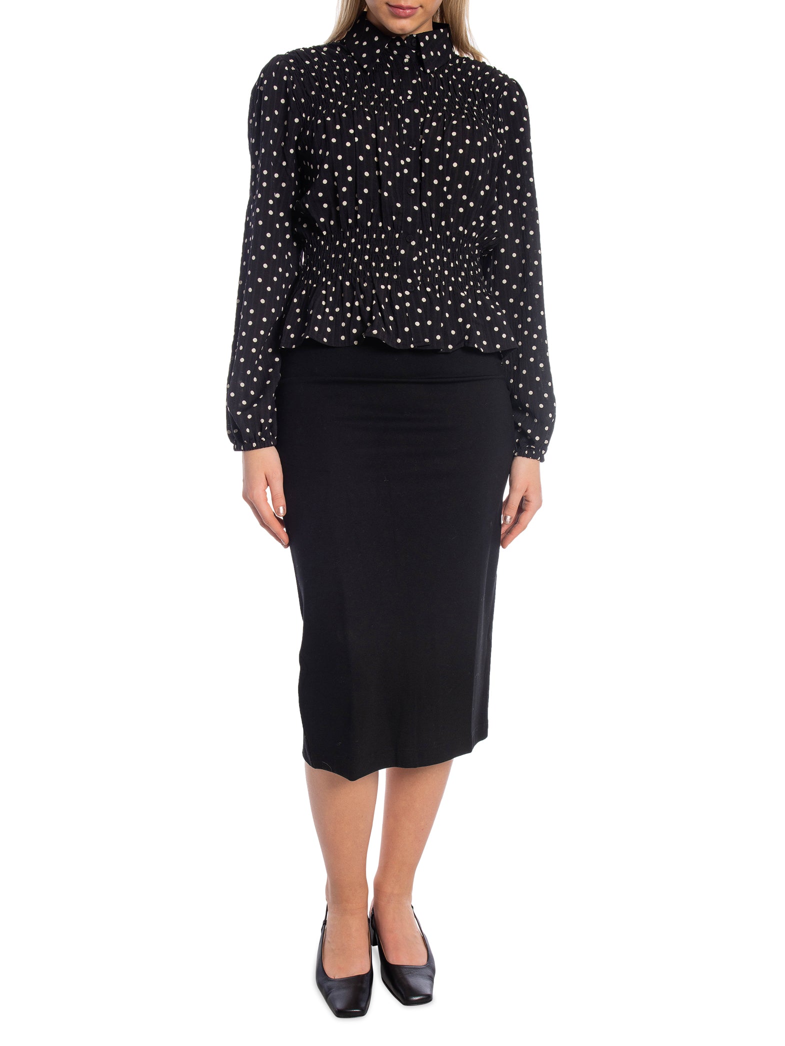 SECOND FEMALE BLUS TUVA BLACK_94967.jpg