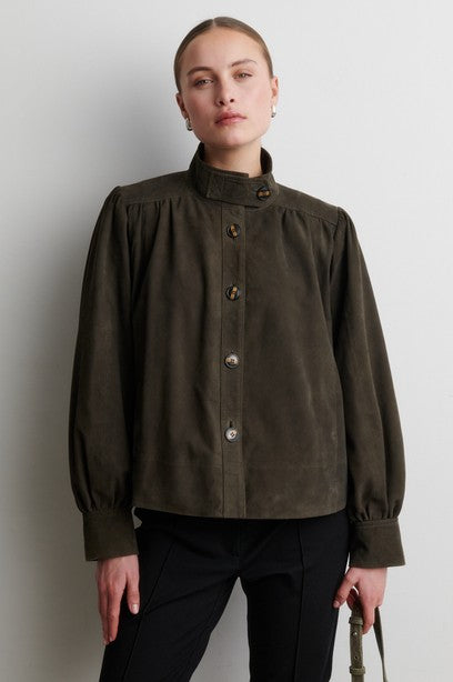 SECOND FEMALE JACKA ZONIE SUEDE BLACK OLIVE_114370.jpg