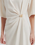 SECOND FEMALE KLÄNNING LIANA SOFT BEIGE_107153.jpg