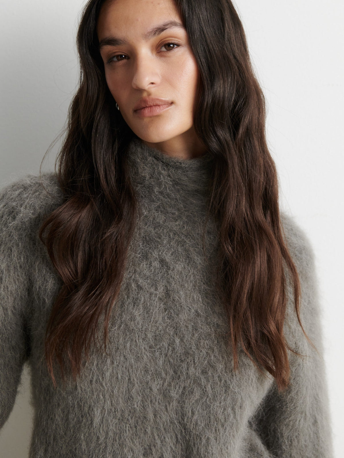 SECOND FEMALE TOPP KARLA OLIVE_112971.jpg