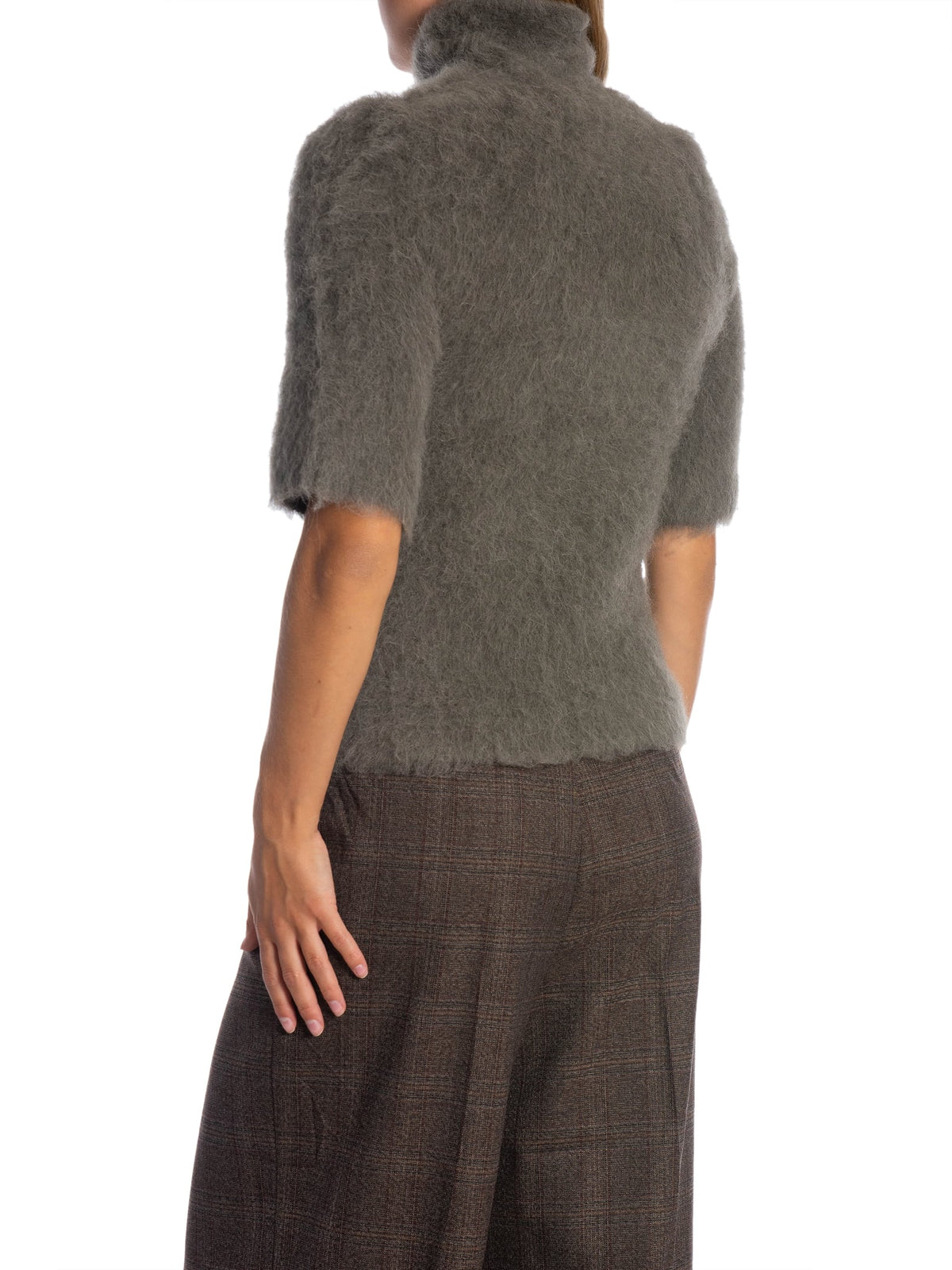 SECOND FEMALE TOPP KARLA OLIVE_113460.jpg