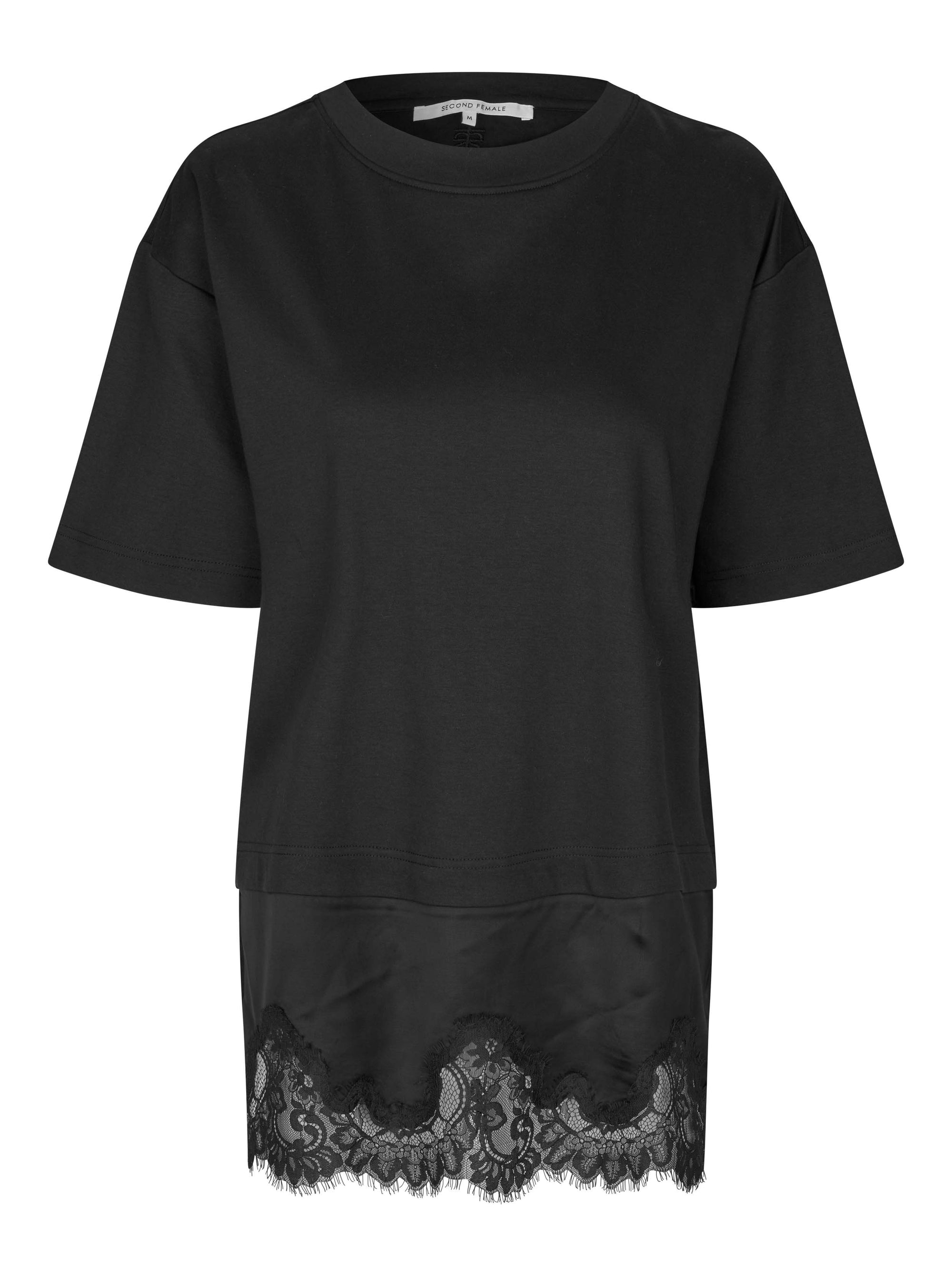 SECOND FEMALE TOPP VACCARA LACE BLACK_112116.jpg
