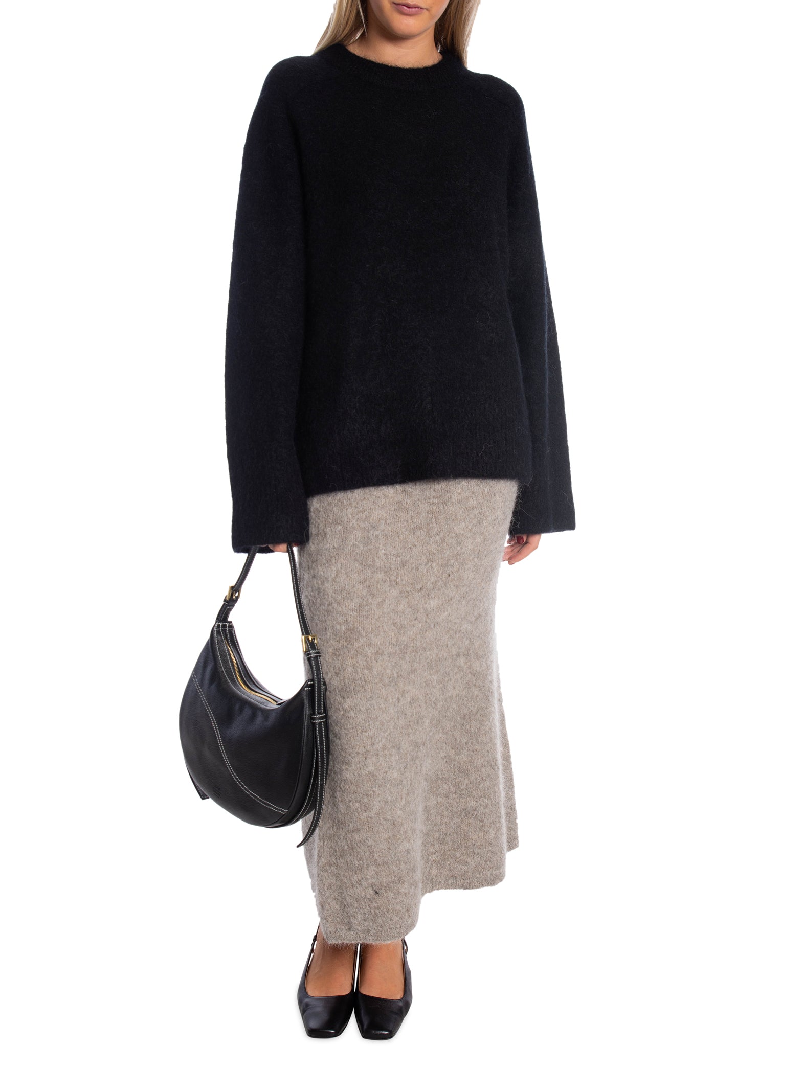 SECOND FEMALE TRÖJA BROOKLINE KNIT RAGLAN O-NECK BLACK_91901.jpg