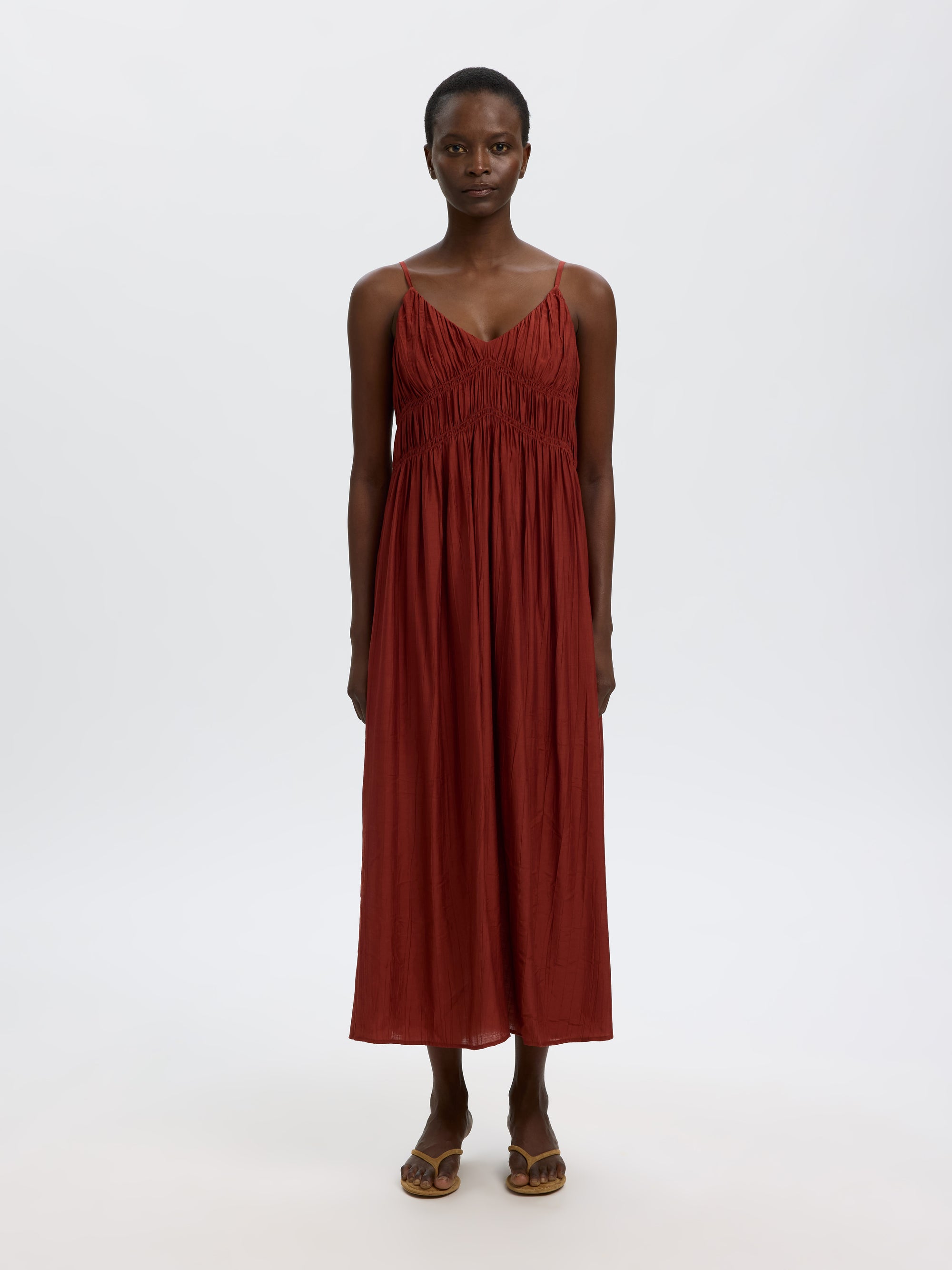 SELECTED FEMME KLÄNNING JACKIE CHERRY MAHOGANY_110893.jpg
