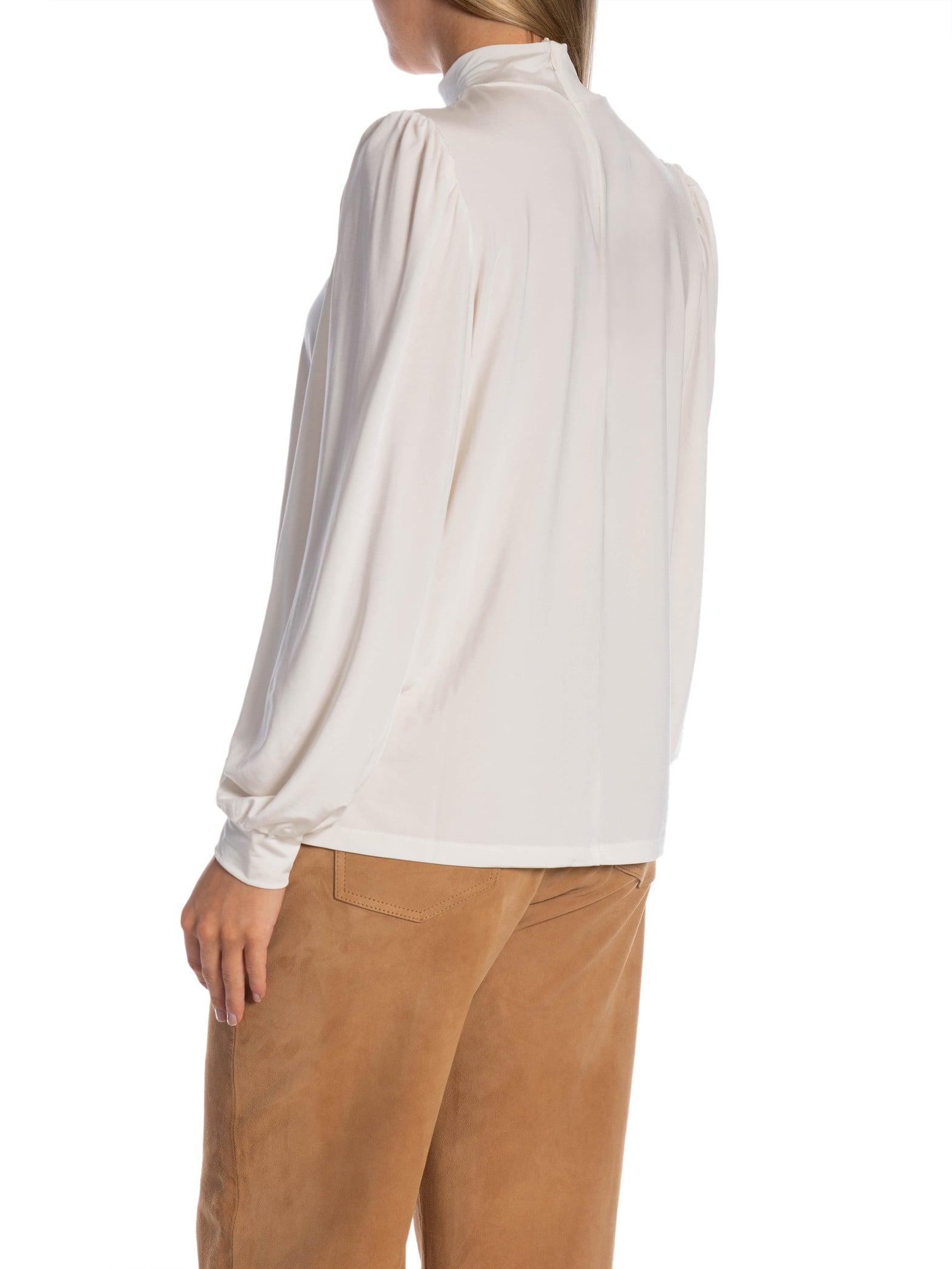 SELECTED FEMME TOPP SAYA L SNOW WHITE_111241.jpg