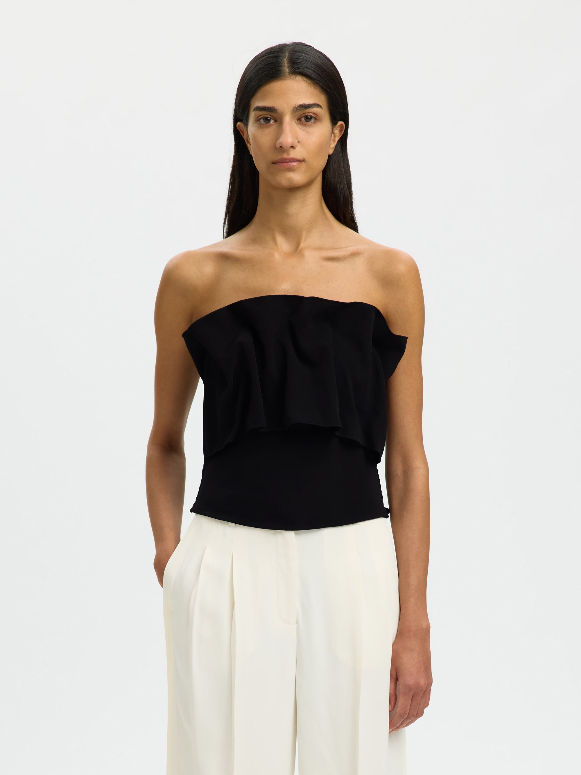 SELECTED FEMME TOPP VINELLE PLEATED BLACK_109040.jpg