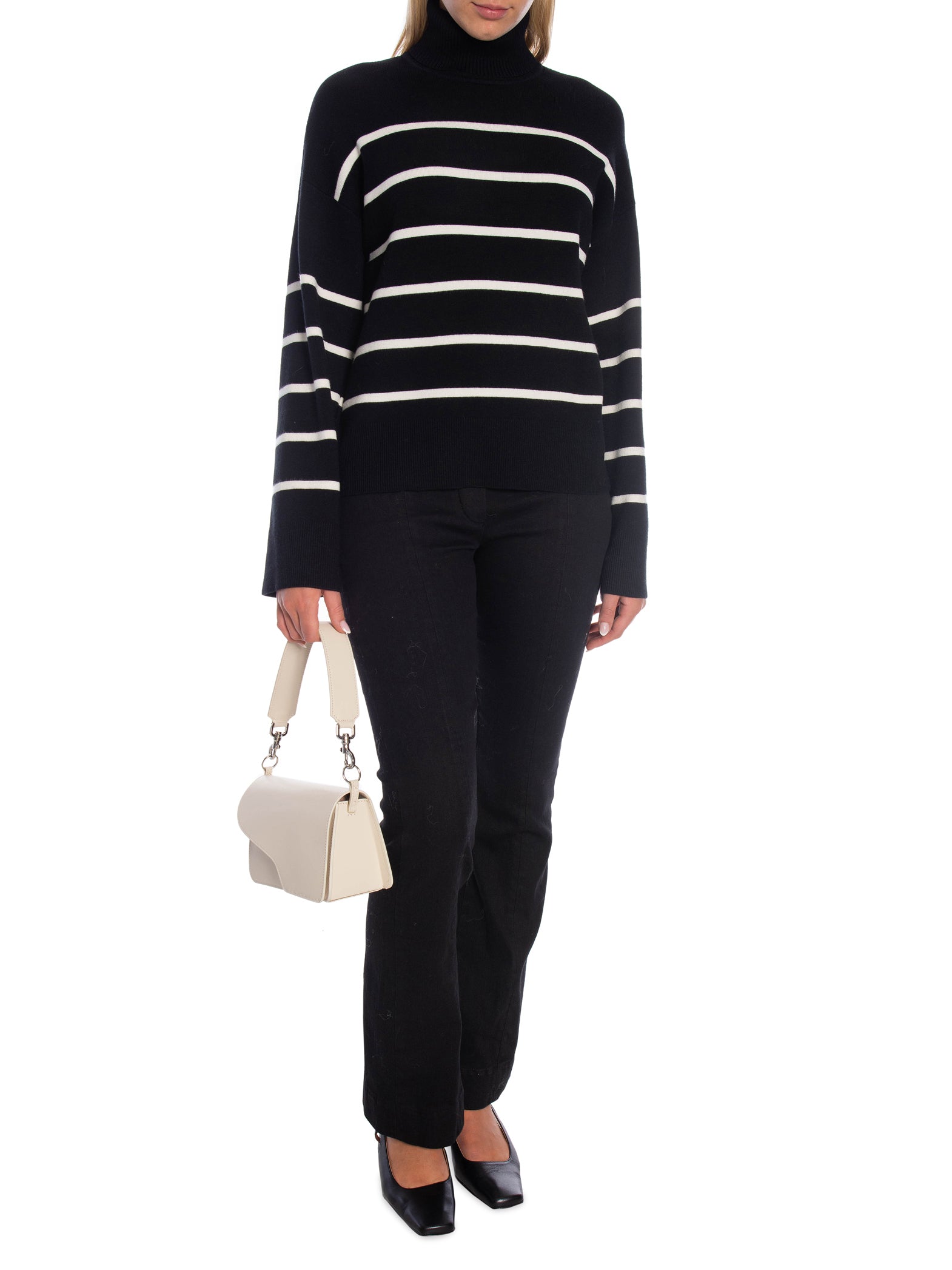 SELECTED FEMME TRÖJA KAMMA BLACK_90473.jpg
