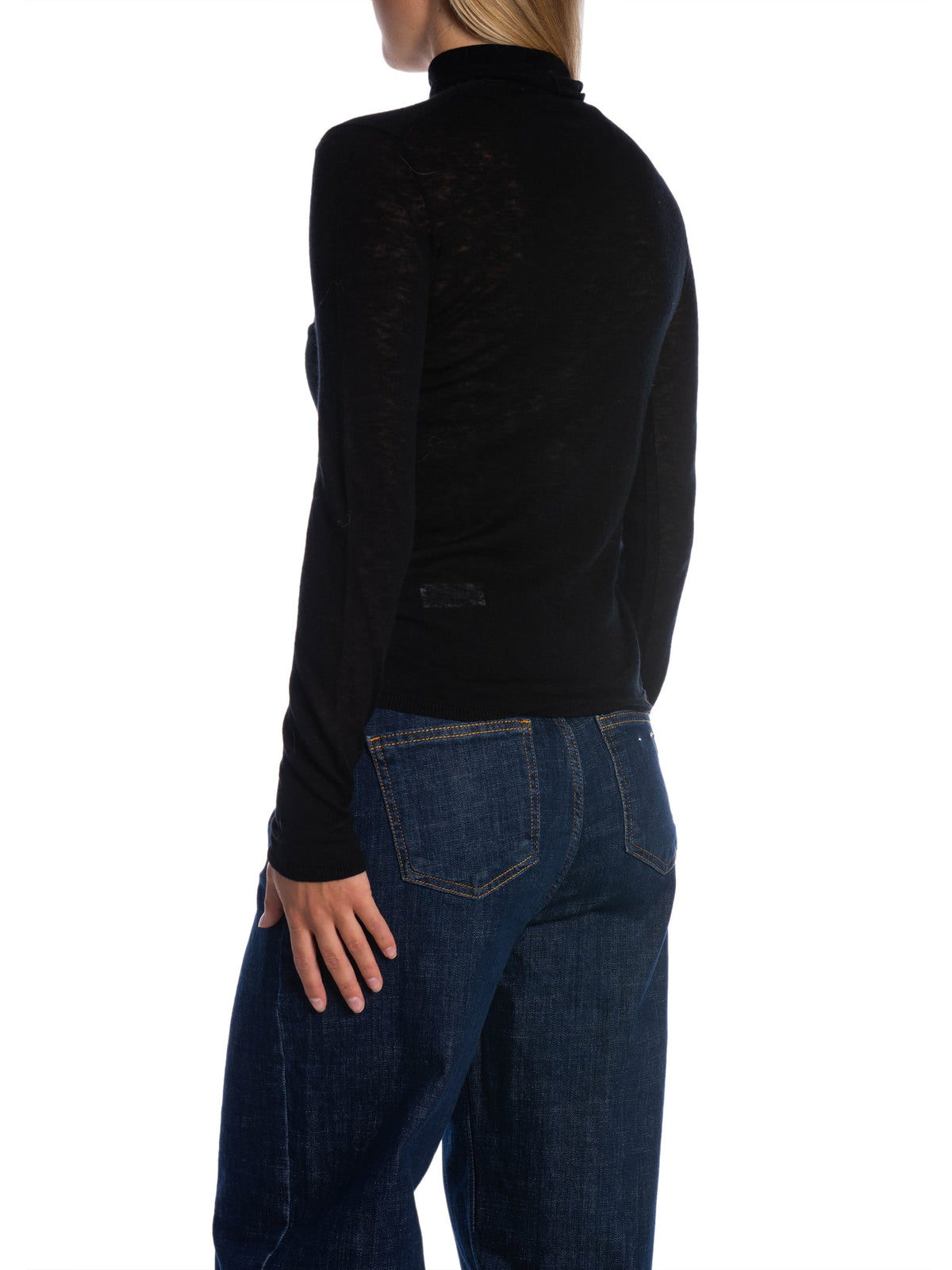 SELECTED FEMME TRÖJA VENDY ROLL BLACK_113505.jpg