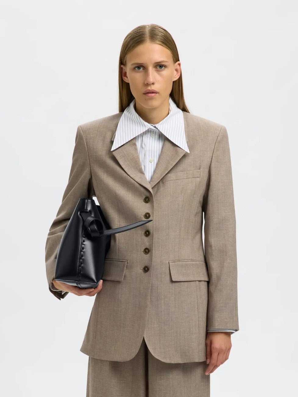 SELECTED FEMME VÄSKA STELLA MEDIUM BLACK_102360.jpg