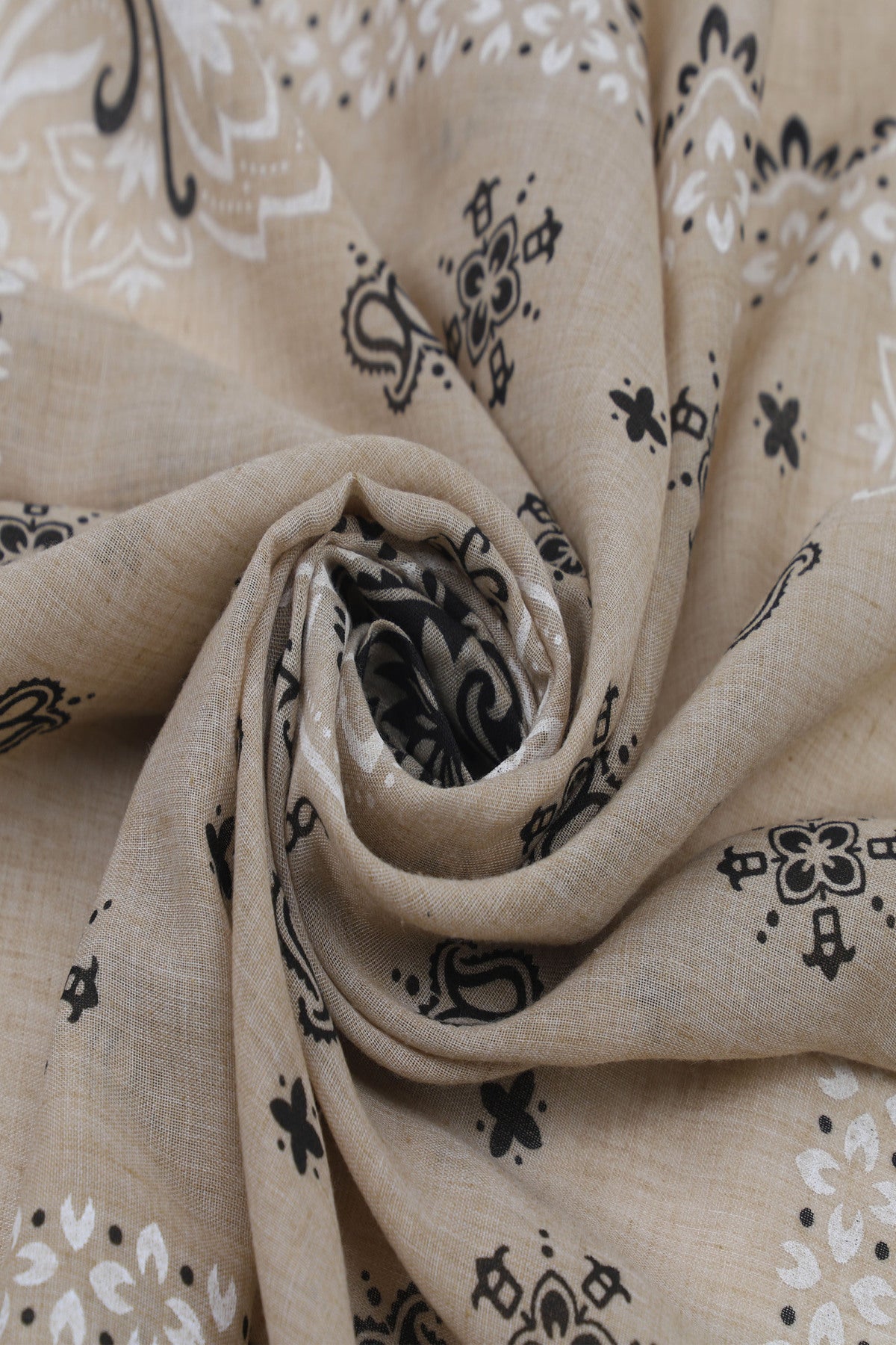 SJAL PAISLEY PRINT CHIC TAUPE_107771.jpg