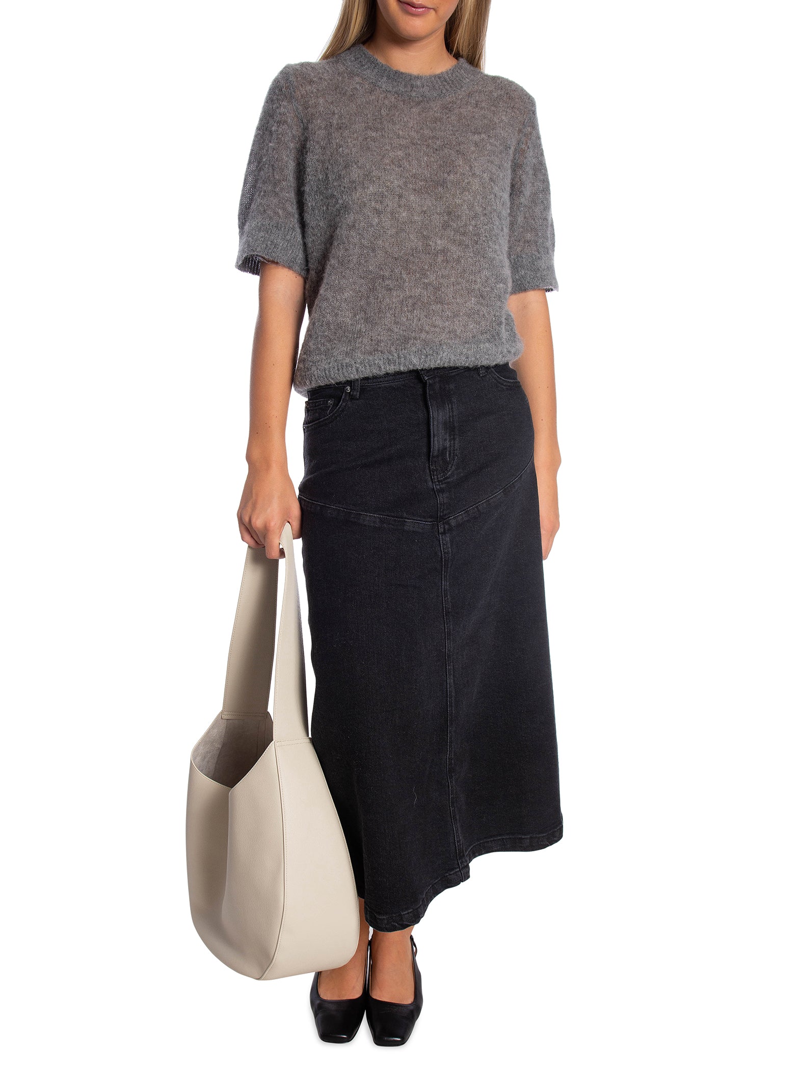 SOFT REBELS KJOL JENNIE DENIM MIDI BLACK_92047.jpg