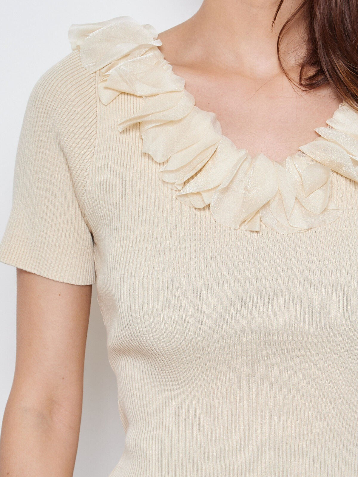 TOPP ELEGANT LAYERED RUFFLE BEIGE_111291.jpg