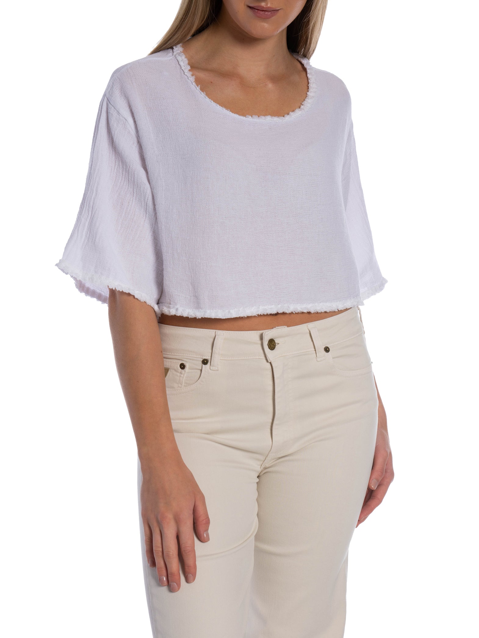 TOPP RUFFLED GAUZE CROP WHITE_109689.jpg