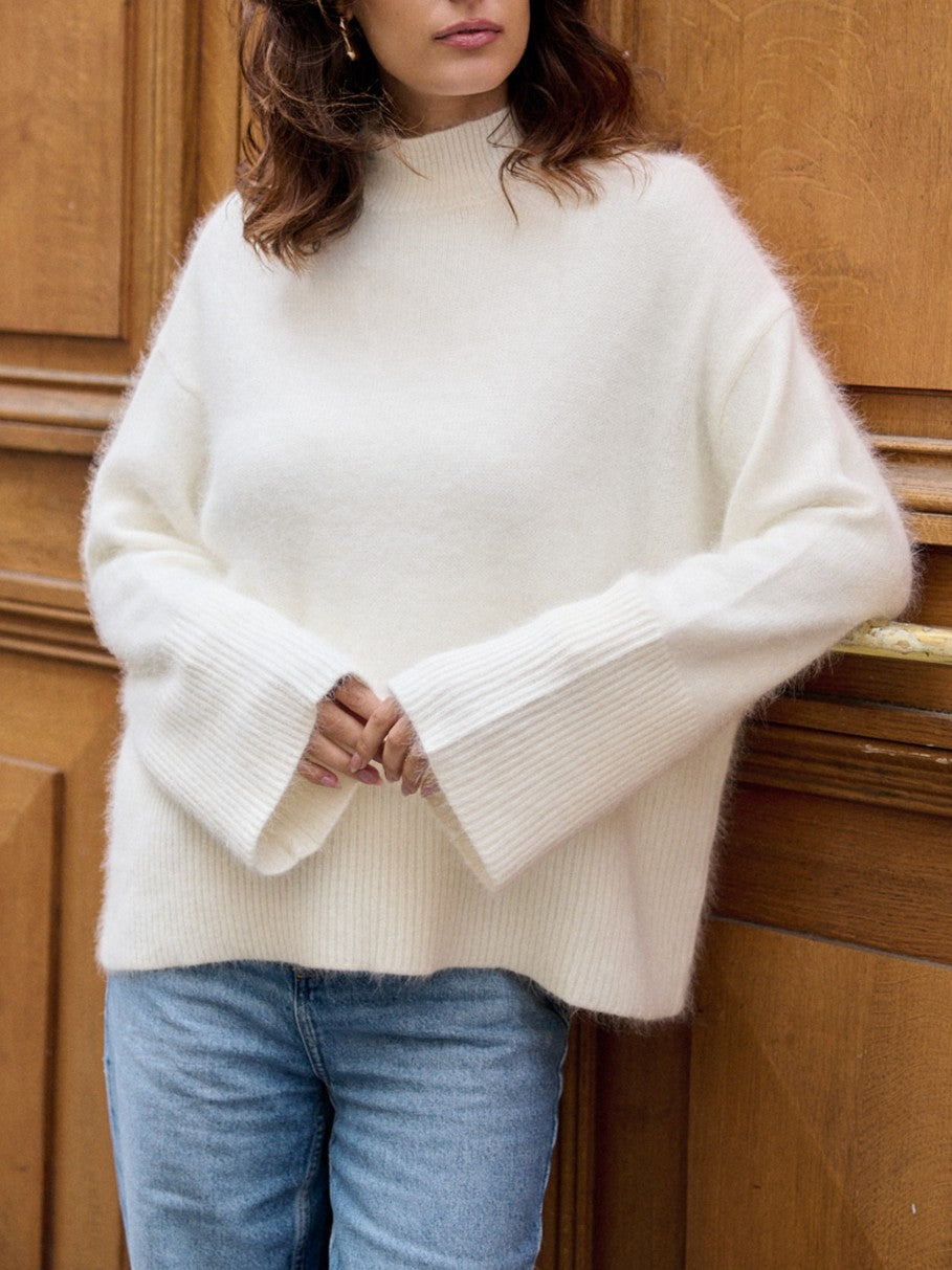TRÖJA OVERSIZED FUZZY MOHAIR ECRU_114465.jpg