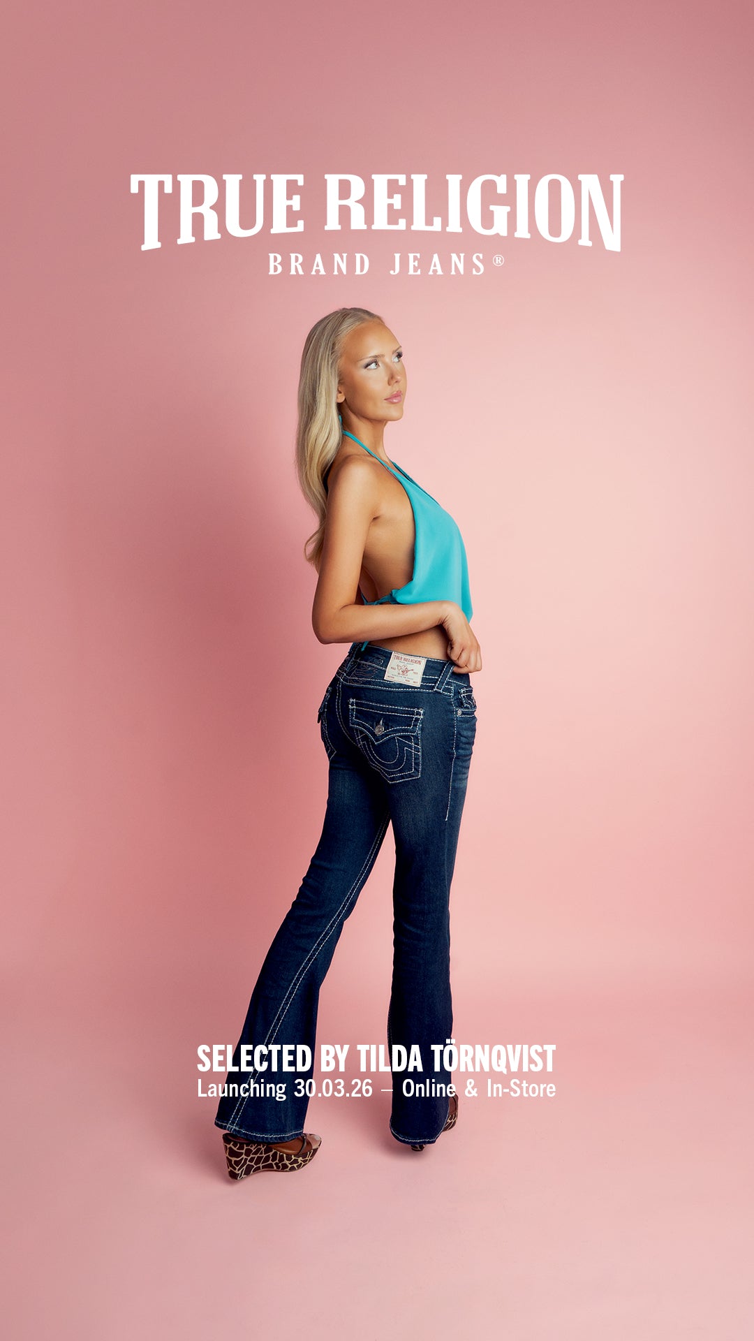 TRUE RELIGION JEANS -SELECTED BY TILDA TÖRNQVIST - JOEY FLARE BIG T FLAP STONE FOX_108667.jpg