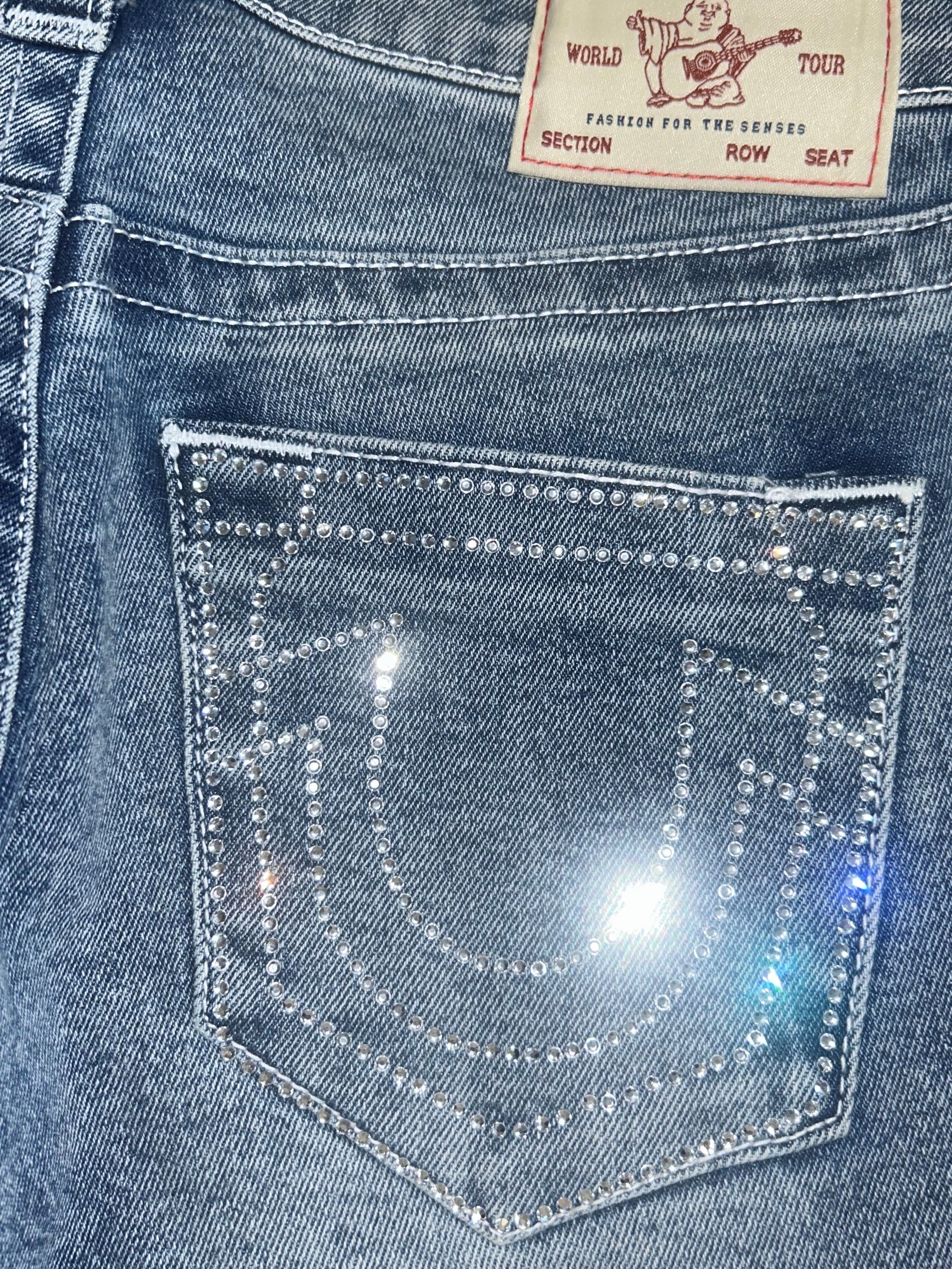 TRUE RELIGION JEANS CRYSTAL BECCA MID RISE BOOTCUT SUGAR SWIRL MEDIUM WASH_104584.jpg