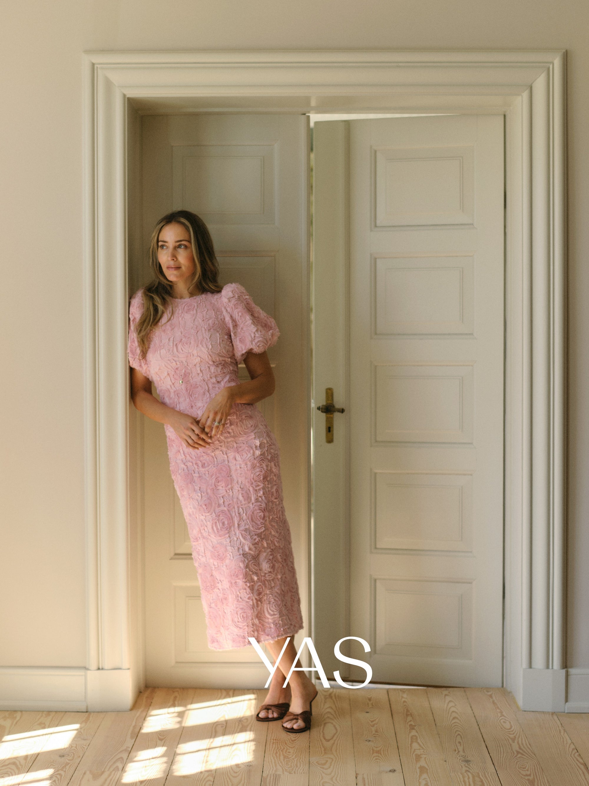 Y.A.S x SYSTRARNA DELÉR KLÄNNING YASLINNEA  MAUVE_110235.jpg